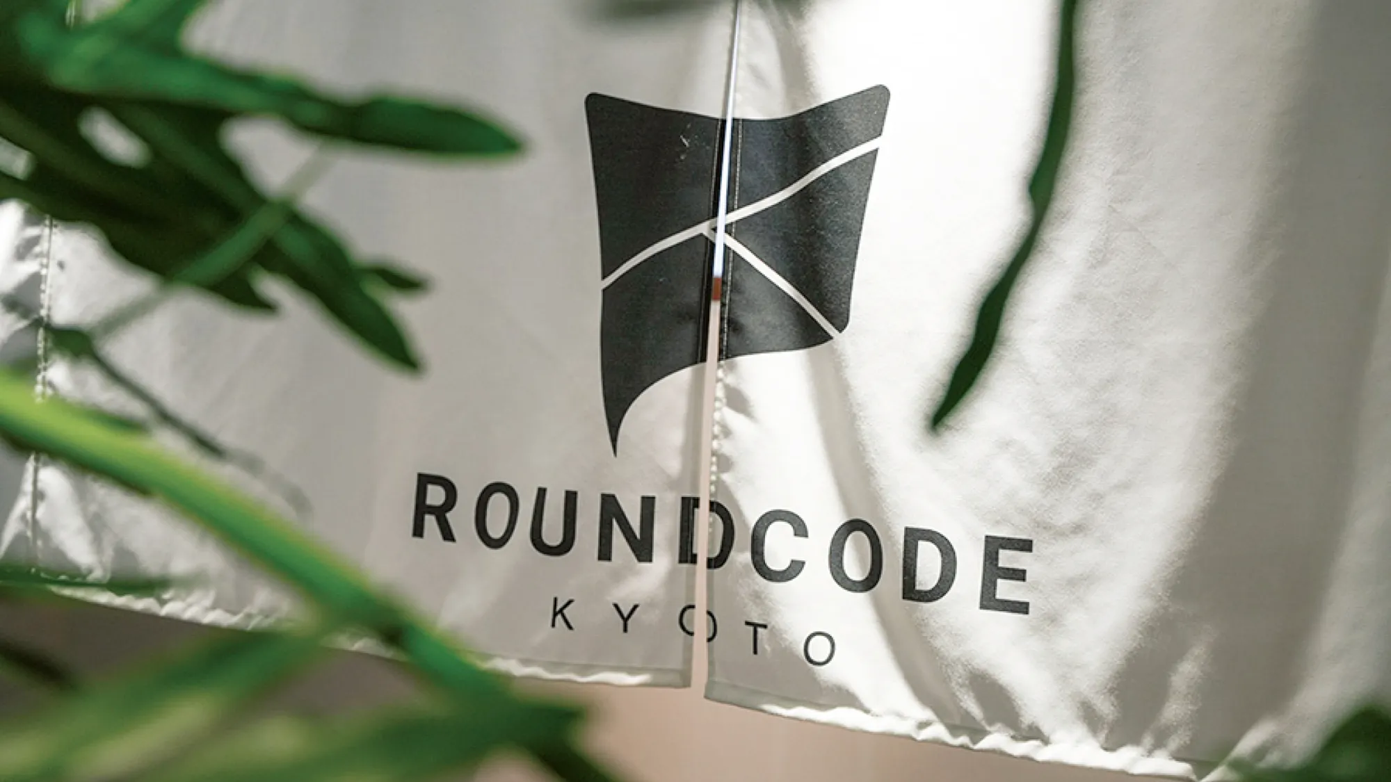 ROUNDCOTE KYOTOのロゴデザイン制作実績